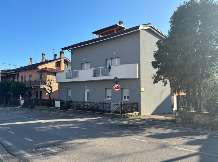 Casa indipendente in vendita a Teramo